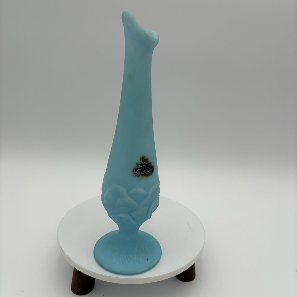 Swung Fenton Blue Satin Water Lily Pattern Bud Vase‎ Vtg 70s Thumbprint 8"